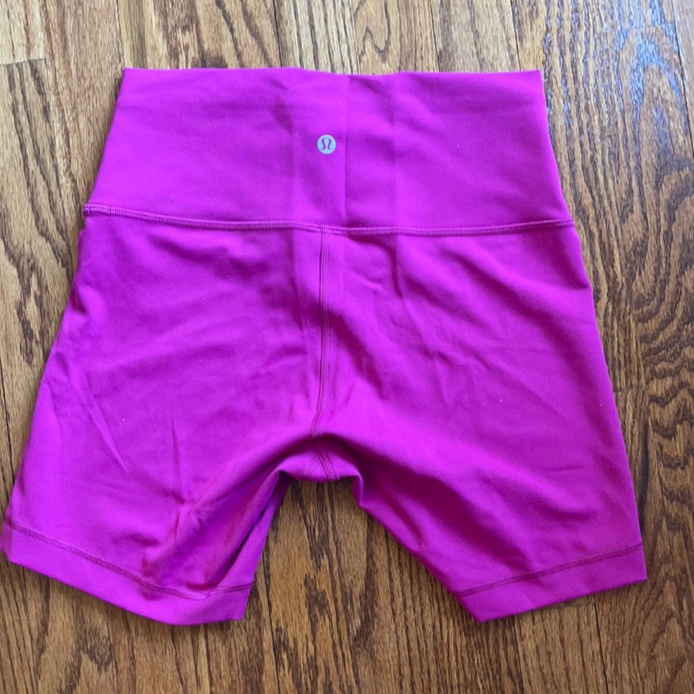 Wunder Train High Rise Short 6”